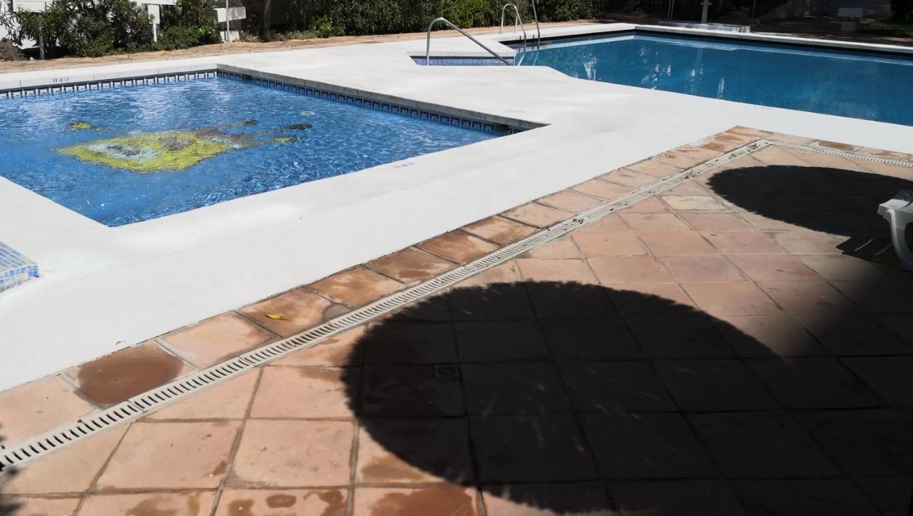 Skol 320C By Completely Marbella Apartment ภายนอก รูปภาพ