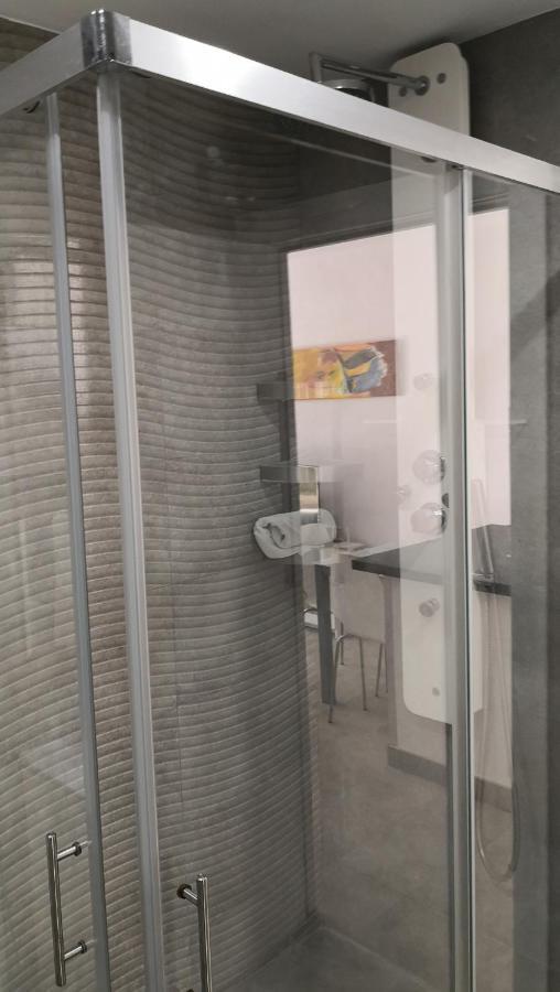 Skol 320C By Completely Marbella Apartment ภายนอก รูปภาพ